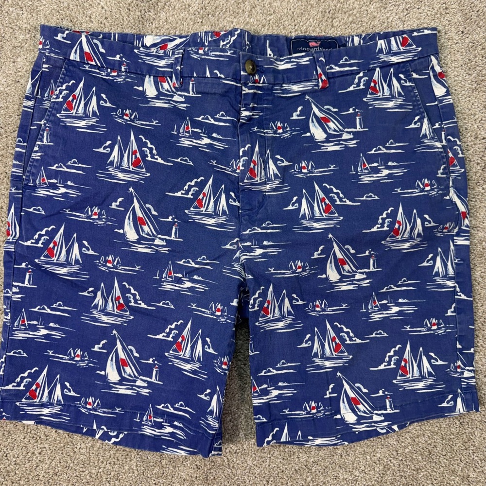 Vineyard Vines Shorts Mens 42 Breaker Blue Sailboat Lighthouse Nautical EUC